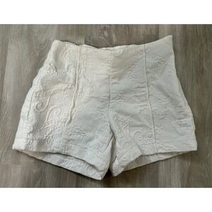 Lilly Pulitzer White Textured Jacquard Shorts Size 00